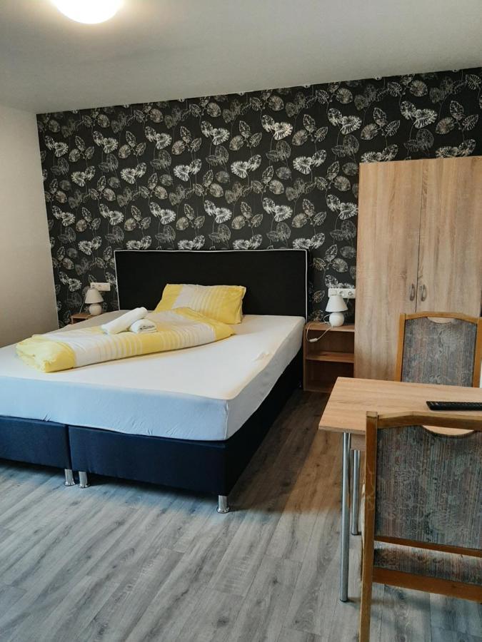 Отель Steakhaus Galgenbach Werne Экстерьер фото