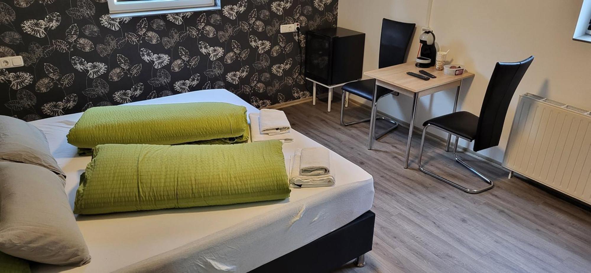 Отель Steakhaus Galgenbach Werne Экстерьер фото
